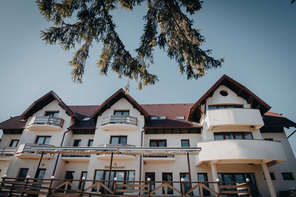 Cămin pentru persoane vârstnice Casa Fonix Haz